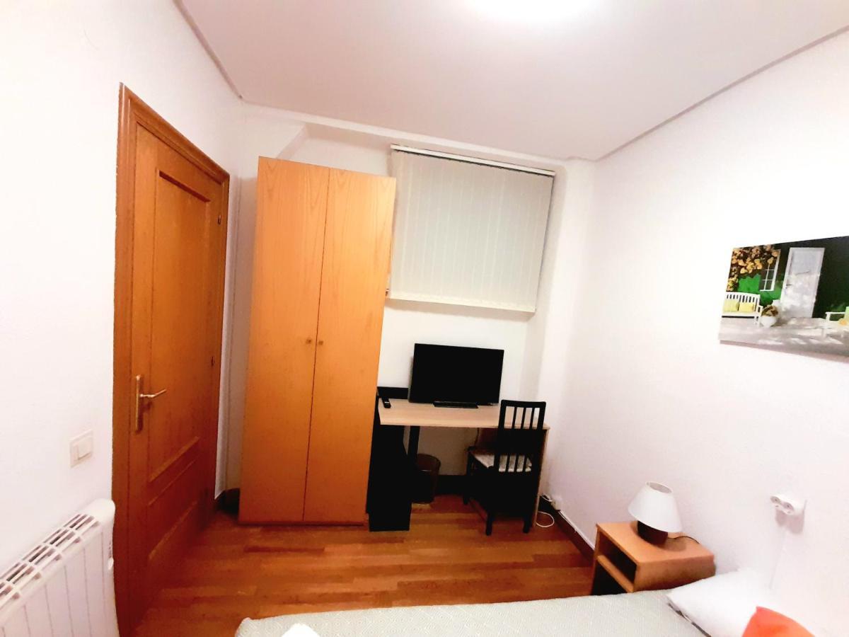 Habitacion Centrica En Pamplona Exterior photo